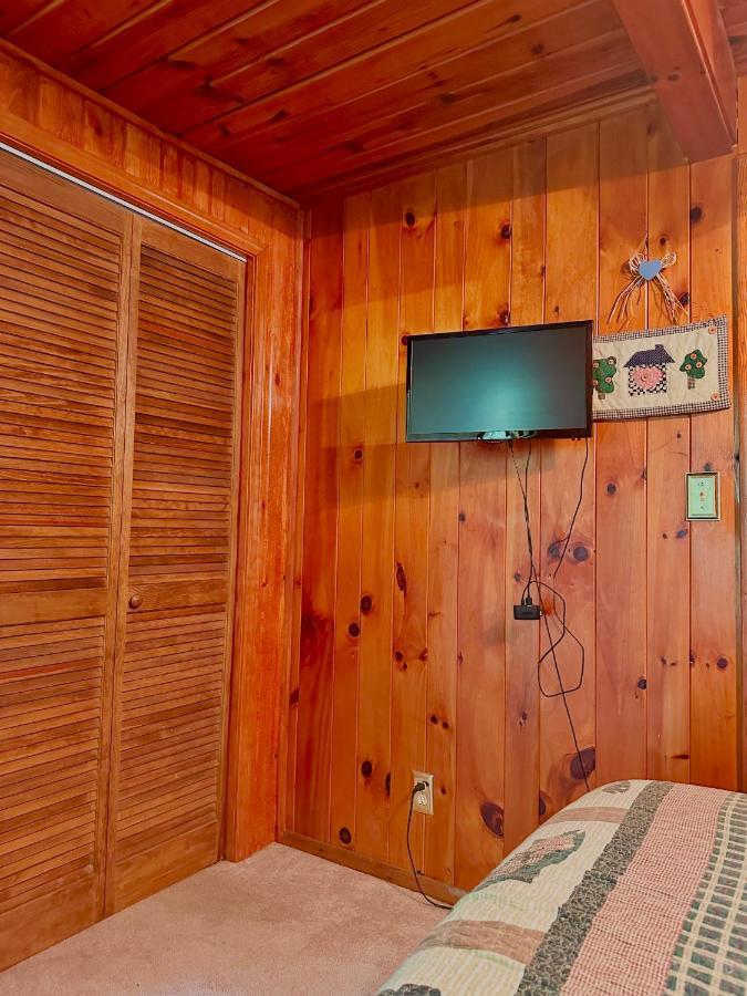 Buckberry Creek Chalet Gatlinburg Exterior photo